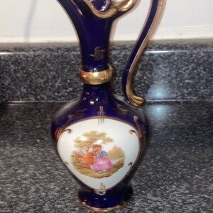 Elegant Blue and Gold Decorative Vase